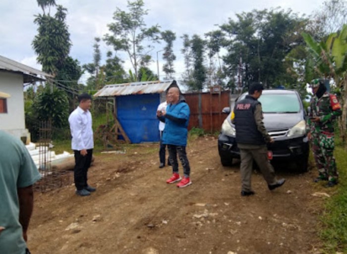 Dinas Perijinan Tutup Proyek Kandang Ayam Di Gunung Endut Kalapanunggal ... Dinas Perijinan Tutup Proyek Kandang Ayam Di Gunung Endut Kalapanunggal ...