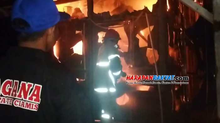 Pabrik Pakan Jadi Solusi Menekan Harga Telur Ayam di Ciamis Pabrik Pakan Jadi Solusi Menekan Harga Telur Ayam di Ciamis