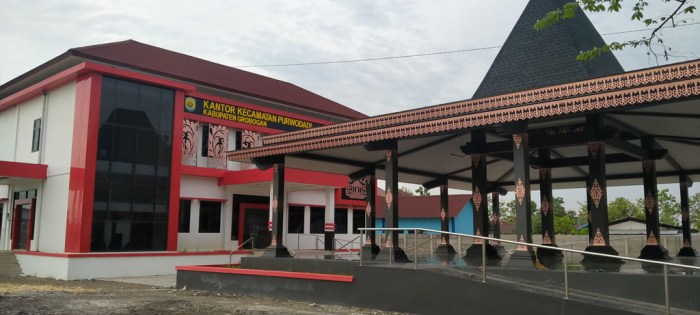 Kantor Kecamatan Purwodadi Grobogan Tempati Gedung Baru Budidaya ternak ayam di Purwodadi, Grobogan