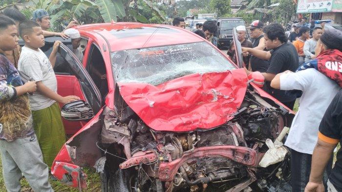 Gambar Reban Ayam Kampung Moden - Ternak Ayam Kampung Komersial Di ... Ayam layer di Renah Pembarap, Kabupaten Merangin
