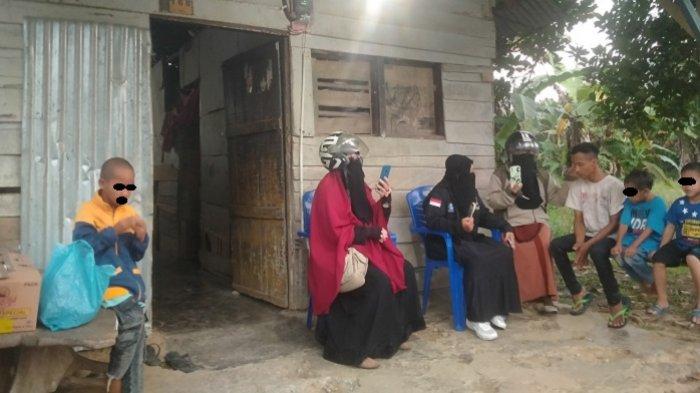 Daun penggemuk ayam di Anggaberi, Konawe