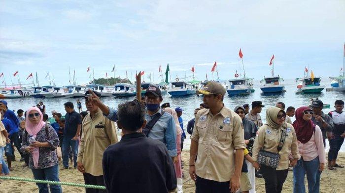 Daun penggemuk ayam di Sojol, Donggala