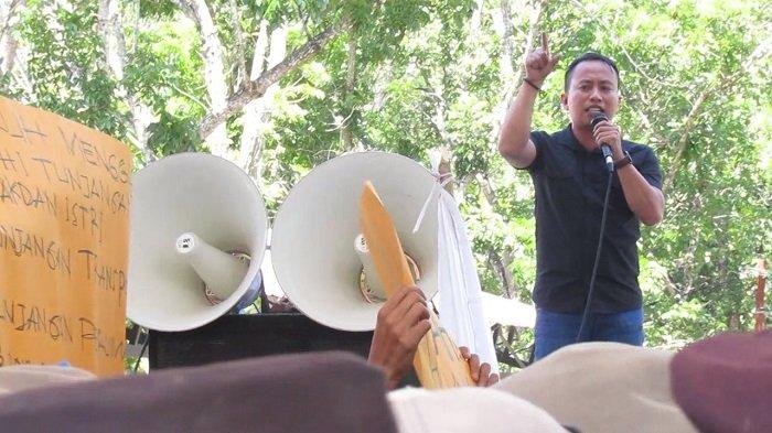 Daun penggemuk ayam di Morosi, Konawe