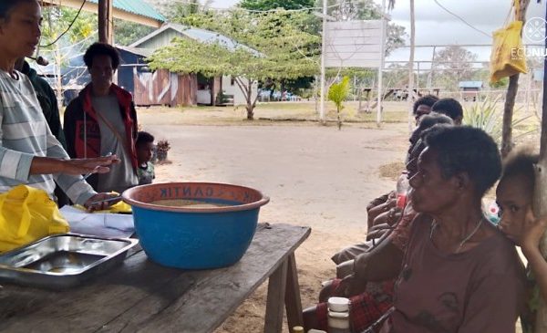 Ternak ayam petelur di Waan, Kab. Merauke