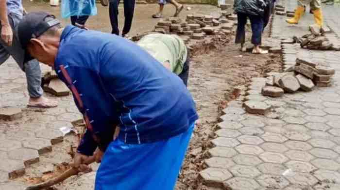 19 Restoran Ayam Bandung Terenak di Jakarta - MenuKuliner.net 19 Restoran Ayam Bandung Terenak di Jakarta - MenuKuliner.net