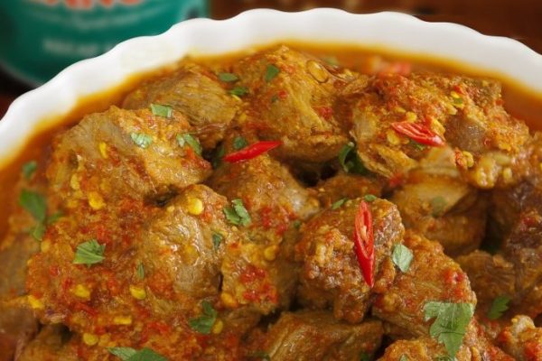 Daging kambing di Ajibata, Toba