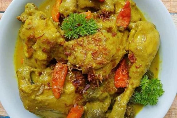 Ayam ternak di Maleber, Kuningan