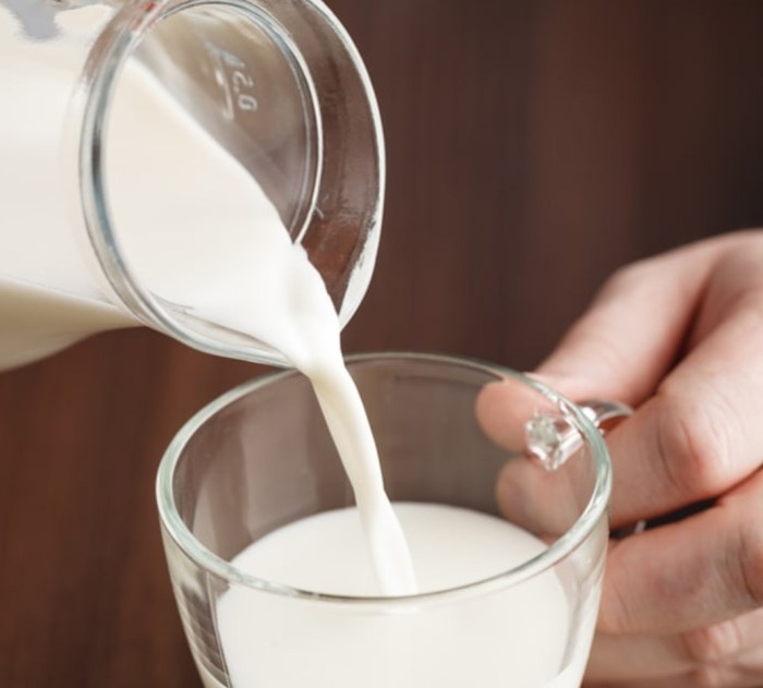 Mengenal Jenis Susu mulai dari UHT Hingga Pasteurisasi - TIMES Jatim Susu kambing di Bangorejo, Banyuwangi