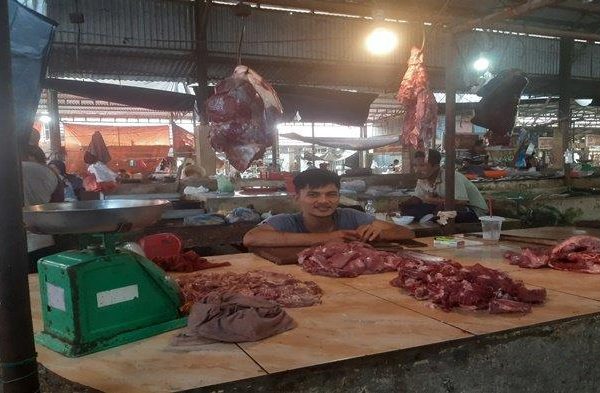 Daging kambing di Mekakau Ilir, Ogan Komering Ulu Selatan