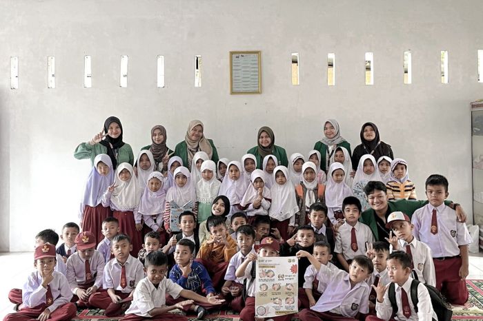 Provinsi Papua Barat Butuh Investor Pabrik Pakan Ternak | Republika Online Provinsi Papua Barat Butuh Investor Pabrik Pakan Ternak | Republika Online