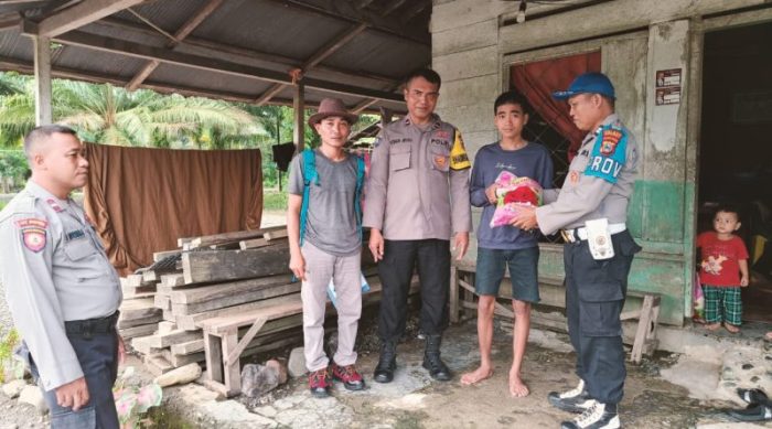 ANALISIS TERNAK AYAM PETElUR 100 EKOR UNTUK PEMULA ANALISIS TERNAK AYAM PETElUR 100 EKOR UNTUK PEMULA