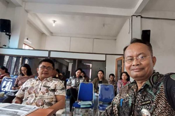 Daging kambing di Parmaksian, Toba