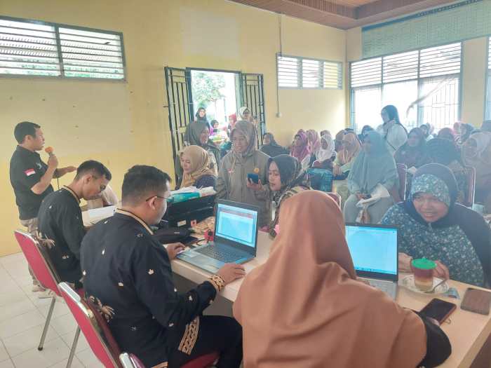 Budidaya ayam di Bukik Barisan, Kabupaten Lima Puluh Kota