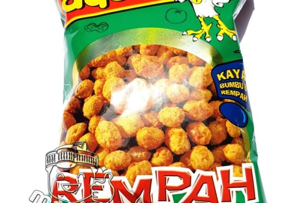 Daun penggemuk ayam di Tamalate, Kota Makassar