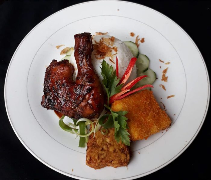 5 Rekomendasi Ayam Bakar Terenak di Sukabumi, Cocok untuk Makan Malam ... 5 Rekomendasi Ayam Bakar Terenak di Sukabumi, Cocok untuk Makan Malam ...