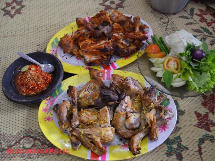 Daun penggemuk ayam di Angsana, Kab. Pandeglang