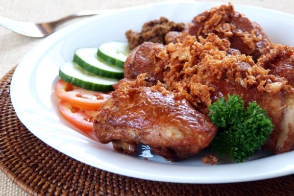 Ayam arab petelur di Krucil, Probolinggo