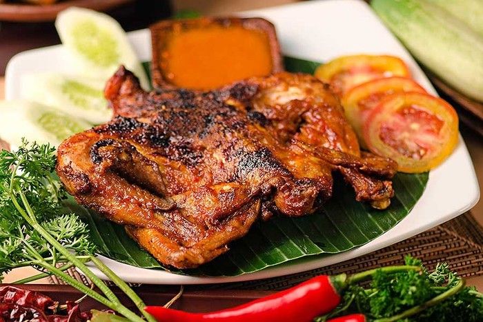 Ayam afkir di Mandirancan, Kuningan