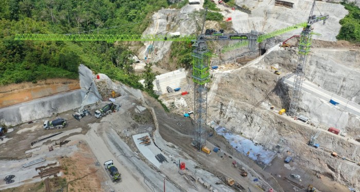 Foto-foto Proyek PLTA Kerinci Merangin yang Ditarget ‘Nyetrum’ 2025 Ayam layer di Batang Merangin, Kabupaten Kerinci