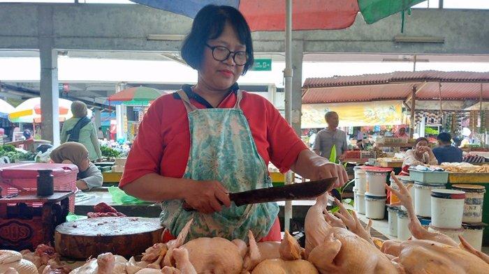 5 Tempat Makan Siang Enak di Magelang, Wajib Coba Segarnya Sop Senerek ... Ayam ternak di Magelang Utara, Kota Magelang