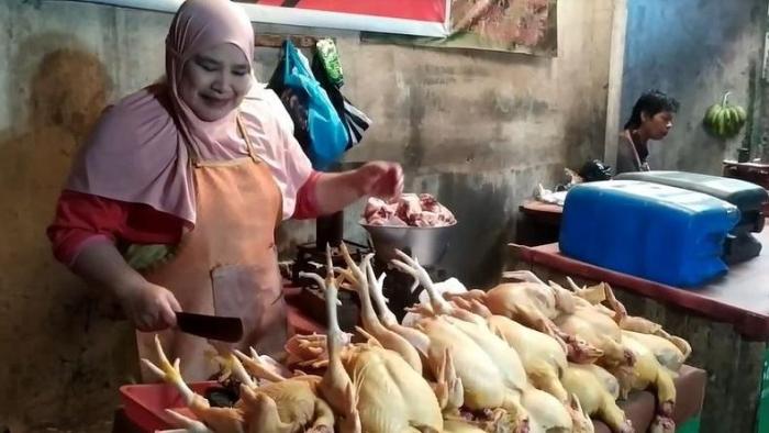 Dusun di Banjarnegara Kurban 73 Sapi dan 254 Kambing, Daging Terkumpul ... Daging kambing di Banjarnegara, Kabupaten Banjarnegara