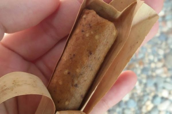 Daun penggemuk ayam di Mamboro, Sumba Tengah