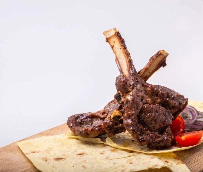 Begini Cara Membedakan Daging Kambing dengan Daging Sapi - Gaya Tempo.co Daging kambing di Ngambur, Pesisir Barat