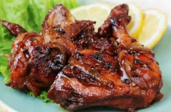 Ayam afkir di Nagrak, Sukabumi