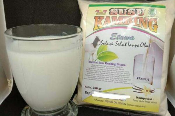 Susu kambing di Binakal, Bondowoso