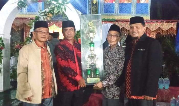 Kecamatan Enam Lingkung Pertahankan Juara Umum MTQ 48 Tingkat Kabupaten ...