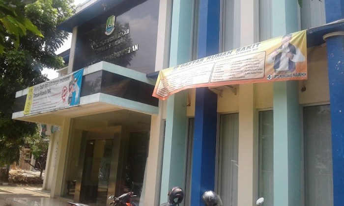 Ayam ternak di Mustika Jaya, Kota Bekasi