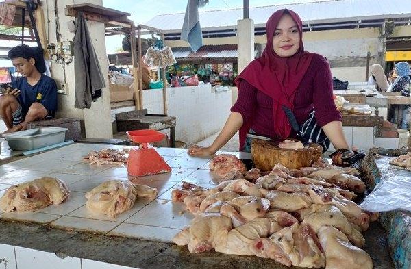 Daging kambing di Karang Dapo, Musi Rawas Utara