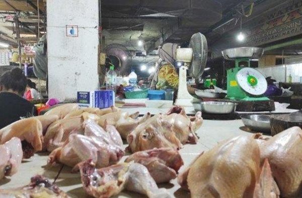 Daging kambing di Medan Amplas, Kota Medan