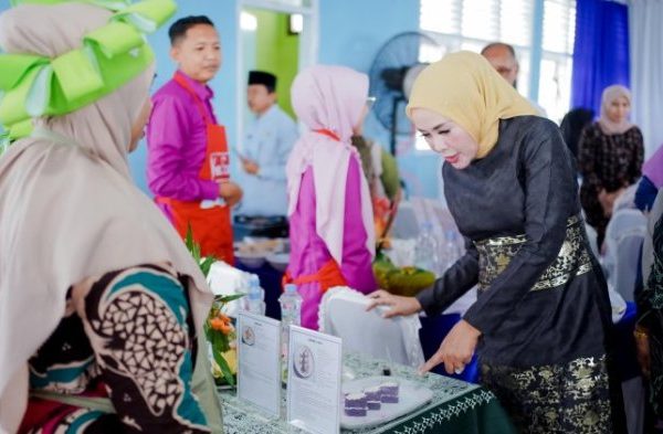Budidaya ayam di X Koto Diatas, Kabupaten Solok