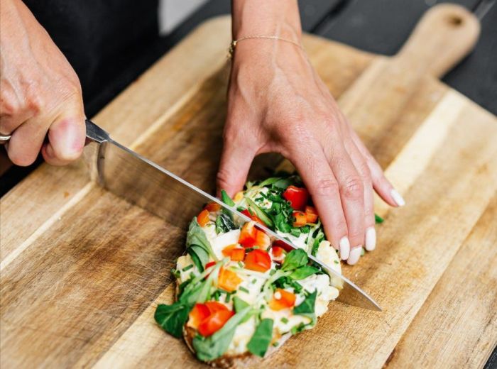 Ayam afkir di Greged, Cirebon