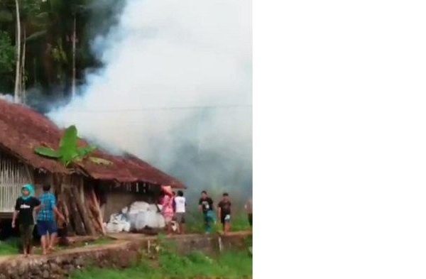 Gerakan Pangan Murah Hadir di Cijeungjing, Ciamis: Beras, Minyak ...