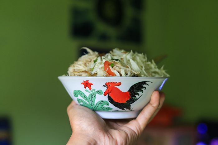 Daun penggemuk ayam di Mungkajang, Kota Palopo