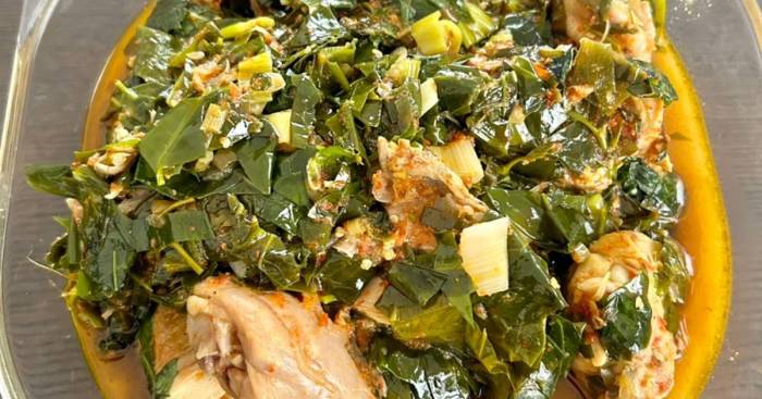 Daun penggemuk ayam di Ongka Malino, Paringi Moutong