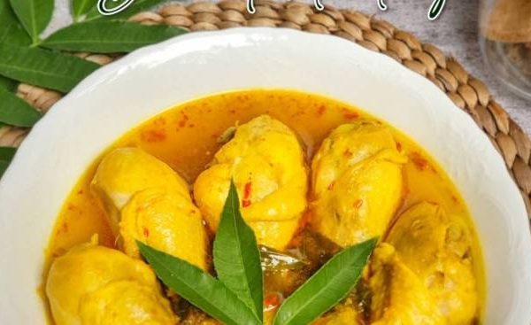 Daun penggemuk ayam di Seririt, Buleleng