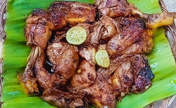 Ayam afkir di Sukmajaya, Kota Sukabumi