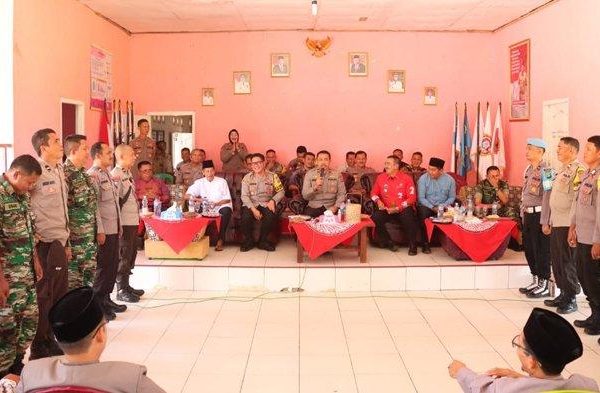 Budidaya ayam di Merbau Mataram, Lampung Selatan