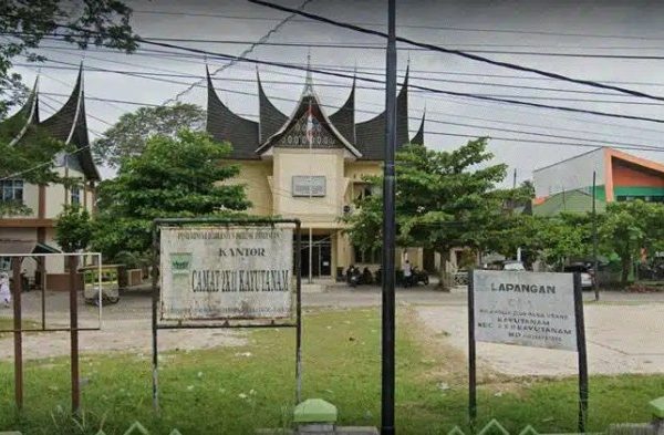 Ade Rezki Pratama Sosialisasikan Tata Kelola Pelayanan Kesehatan ...