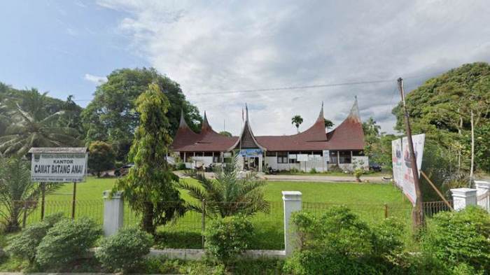 Profil Kecamatan Batang Anai di Kabupaten Padang Pariaman, Sumatera Barat Budidaya ayam di Batang Anai, Kabupaten Padang Pariaman