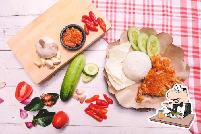 Restaurante Ayam Geprek Pangeran Garut, Garut - Opiniones del restaurante Ayam afkir di Karangpawitan, Garut