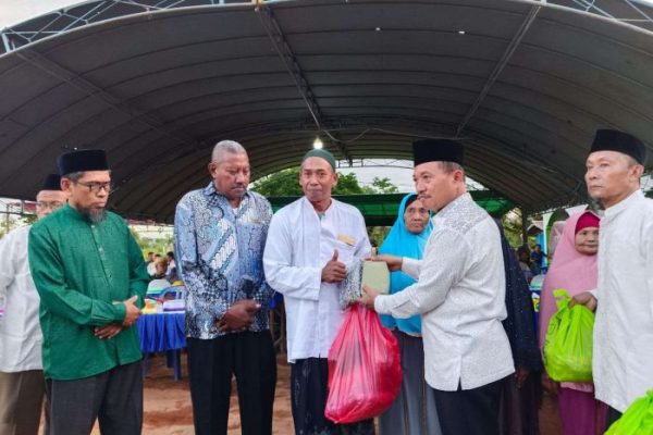 Daun penggemuk ayam di Ulilin, Kab. Merauke