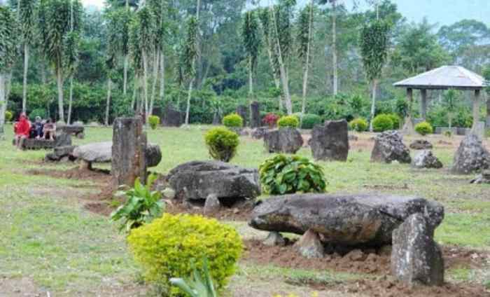 BUDIDAYA AYAM KAMPUNG DI BOGOR | ANTARA Foto Budidaya ayam di Batu Brak, Lampung Barat