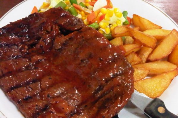 Daging kambing di Simuk, Nias Selatan