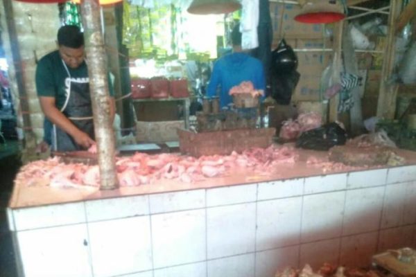 Ayam afkir di Cipayung, Kota Sukabumi