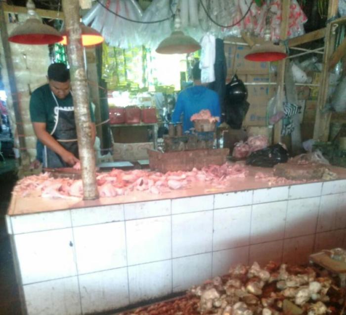 Ayam afkir di Cipayung, Kota Sukabumi