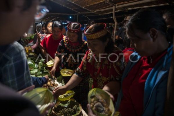 Daun penggemuk ayam di Pamona Utara, Poso